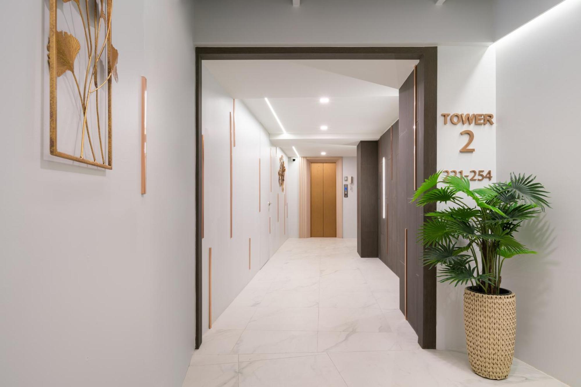 Samyan Serene Hotel Bangkok Exterior photo